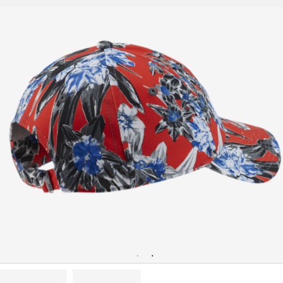 Nike Women’s Cap - Picture 9 of 10